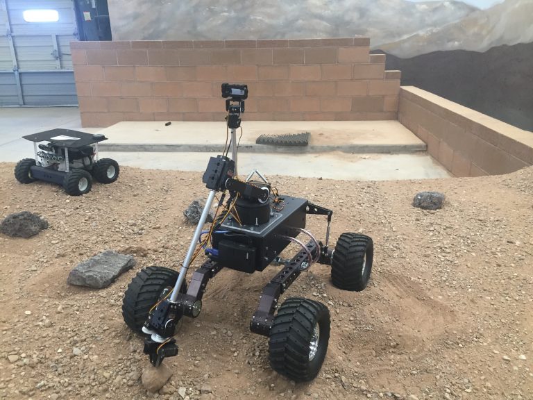 Local Tribal Students Explore (Mini) Mars