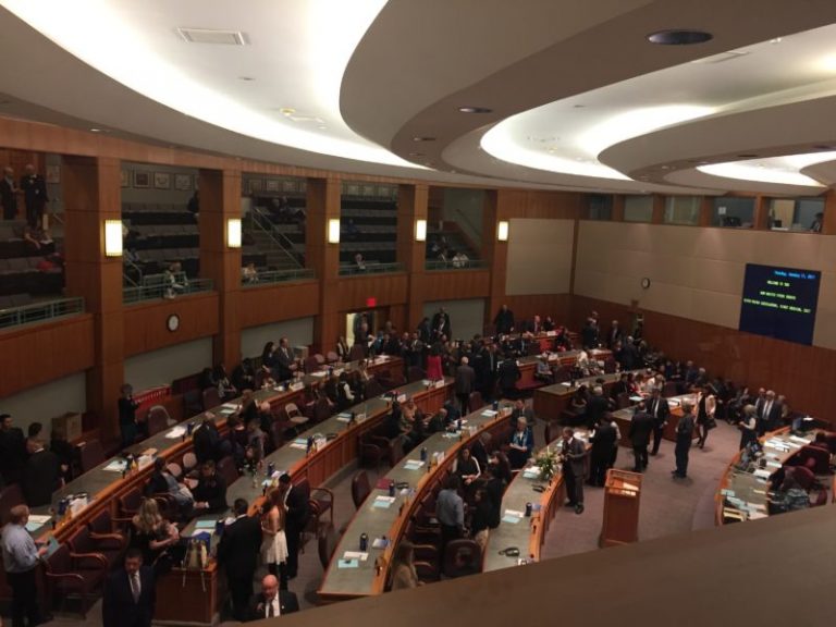 Dummy bills obscure how Legislature works