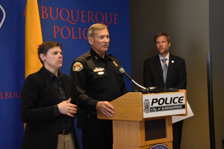 Albuquerque Police Chief Mike Geier announces sudden retirement