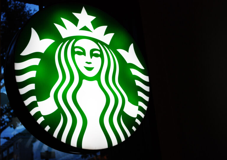 ABQ Starbucks strikers push for more money and help